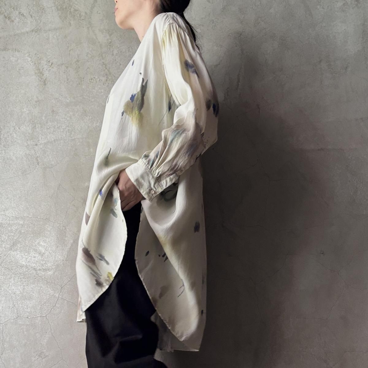 Chika Higashi  suzuki takayuki  ҥ  業  roomy shirt / dot of lichens 
