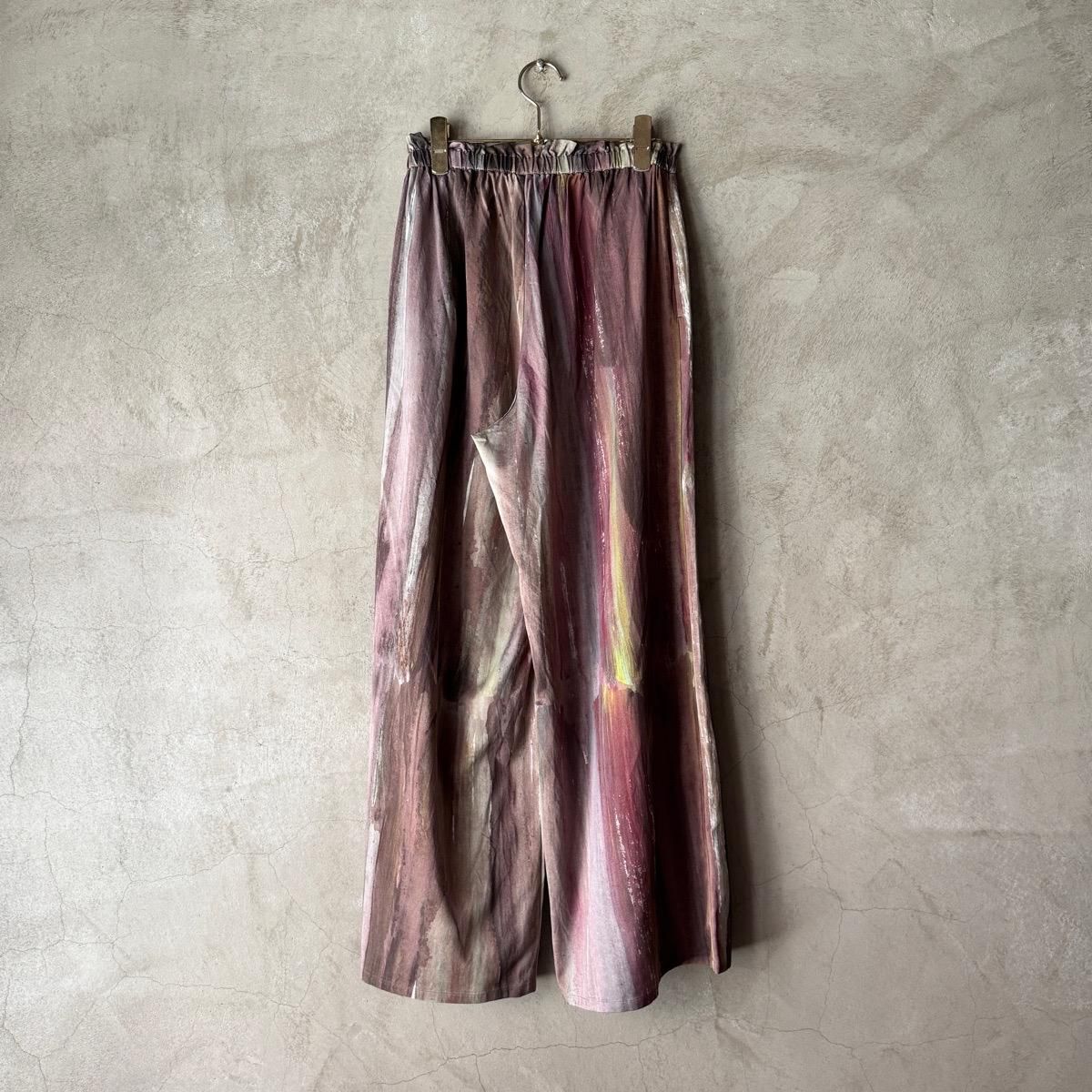 Chika Higashi  suzuki takayuki  ҥ  業  gathered pants / stripe of fallen-leaves 