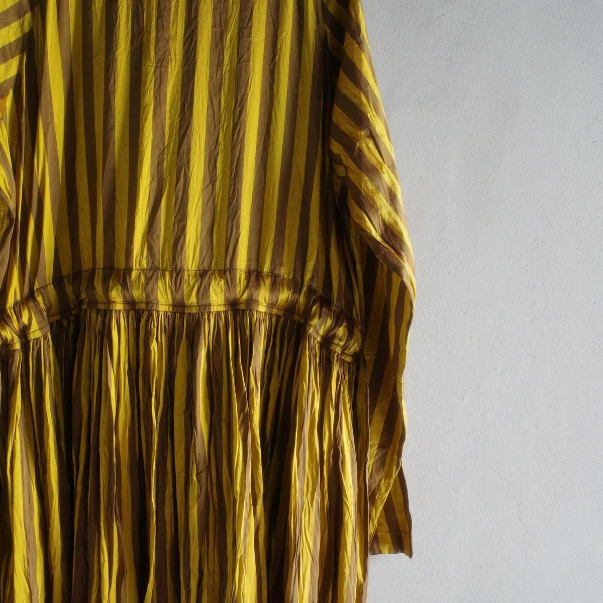 <img class='new_mark_img1' src='https://img.shop-pro.jp/img/new/icons13.gif' style='border:none;display:inline;margin:0px;padding:0px;width:auto;' />CHRISTIAN PEAU CP 0460010 DRESSʥꥹ ݡ ɥ쥹BEE