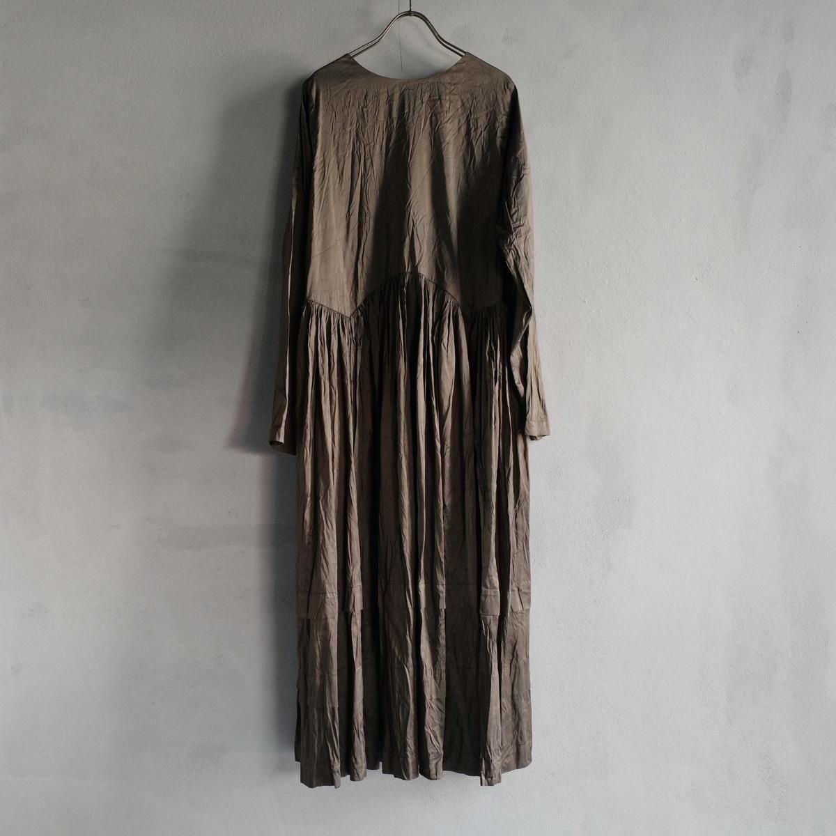 <img class='new_mark_img1' src='https://img.shop-pro.jp/img/new/icons13.gif' style='border:none;display:inline;margin:0px;padding:0px;width:auto;' />CHRISTIAN PEAU CP 0460004 DRESSʥꥹ ݡ ɥ쥹MOSS