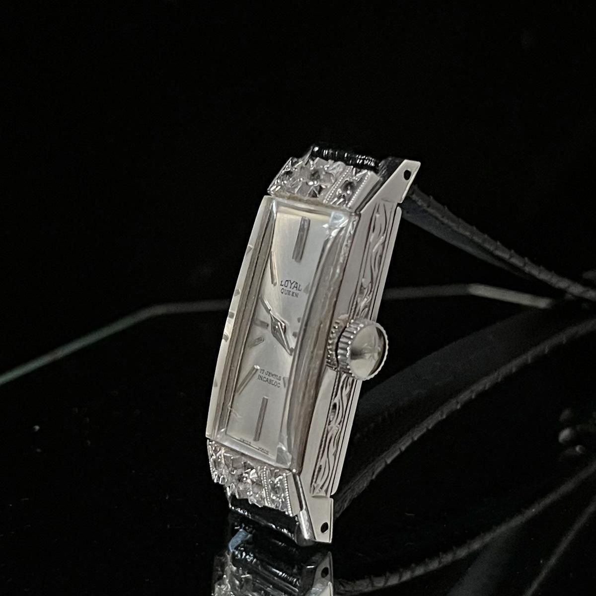 <img class='new_mark_img1' src='https://img.shop-pro.jp/img/new/icons13.gif' style='border:none;display:inline;margin:0px;padding:0px;width:auto;' />LOYAL QUEENʥ 14KWG Dead Stock