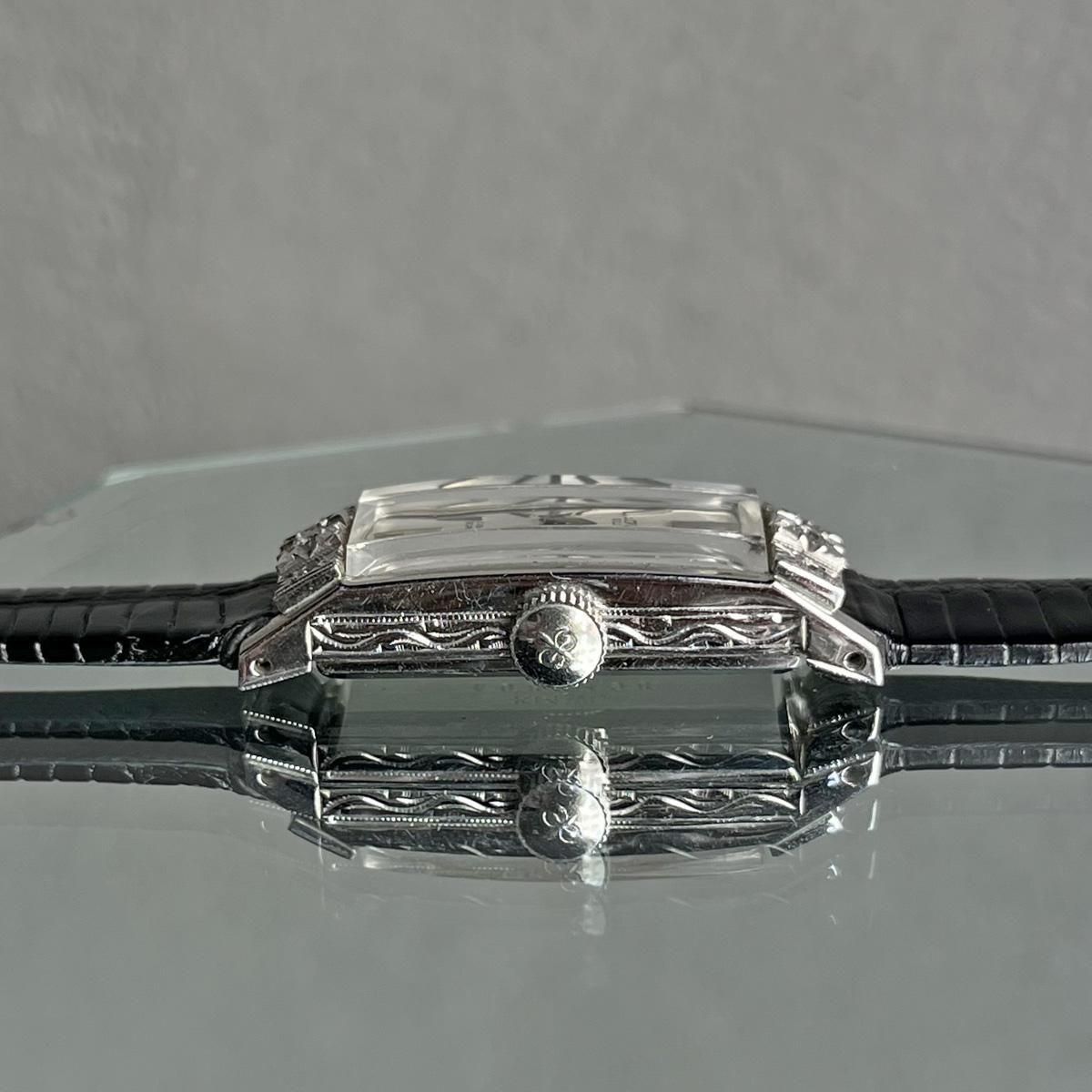 <img class='new_mark_img1' src='https://img.shop-pro.jp/img/new/icons13.gif' style='border:none;display:inline;margin:0px;padding:0px;width:auto;' />LOYAL QUEENʥ 14KWG Dead Stock