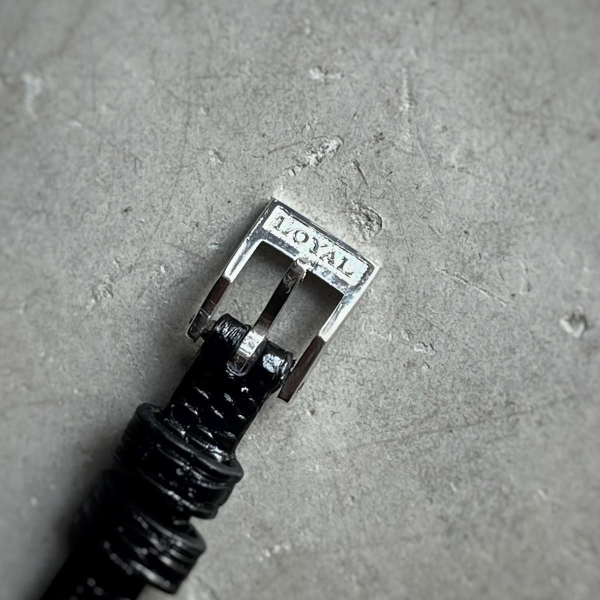 T24702 K14WG LOYAL QUEEN 手巻時計動作は未確認品 LOYAL QUEEN（ロイヤル クイーン）14KWG Dead Stock - JeJe
