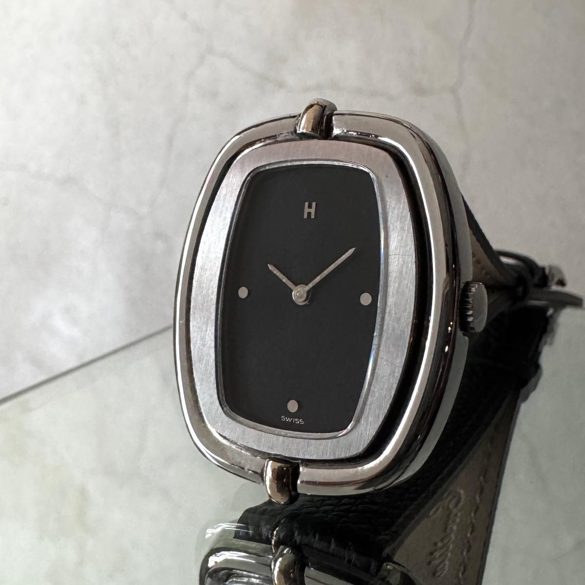 HERMES（エルメス）希少 手巻き時計 3点ドット黒文字盤 SSトノーケース