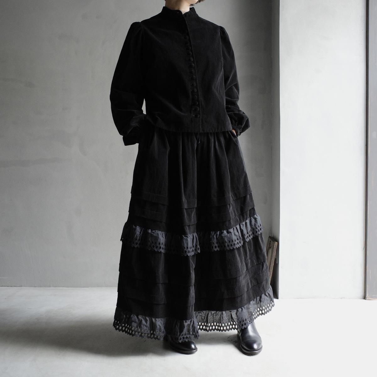 <img class='new_mark_img1' src='https://img.shop-pro.jp/img/new/icons13.gif' style='border:none;display:inline;margin:0px;padding:0px;width:auto;' />HALLELUJAH 7, Jupe Edouardienneʥϥ ɥǥ ȡBlack