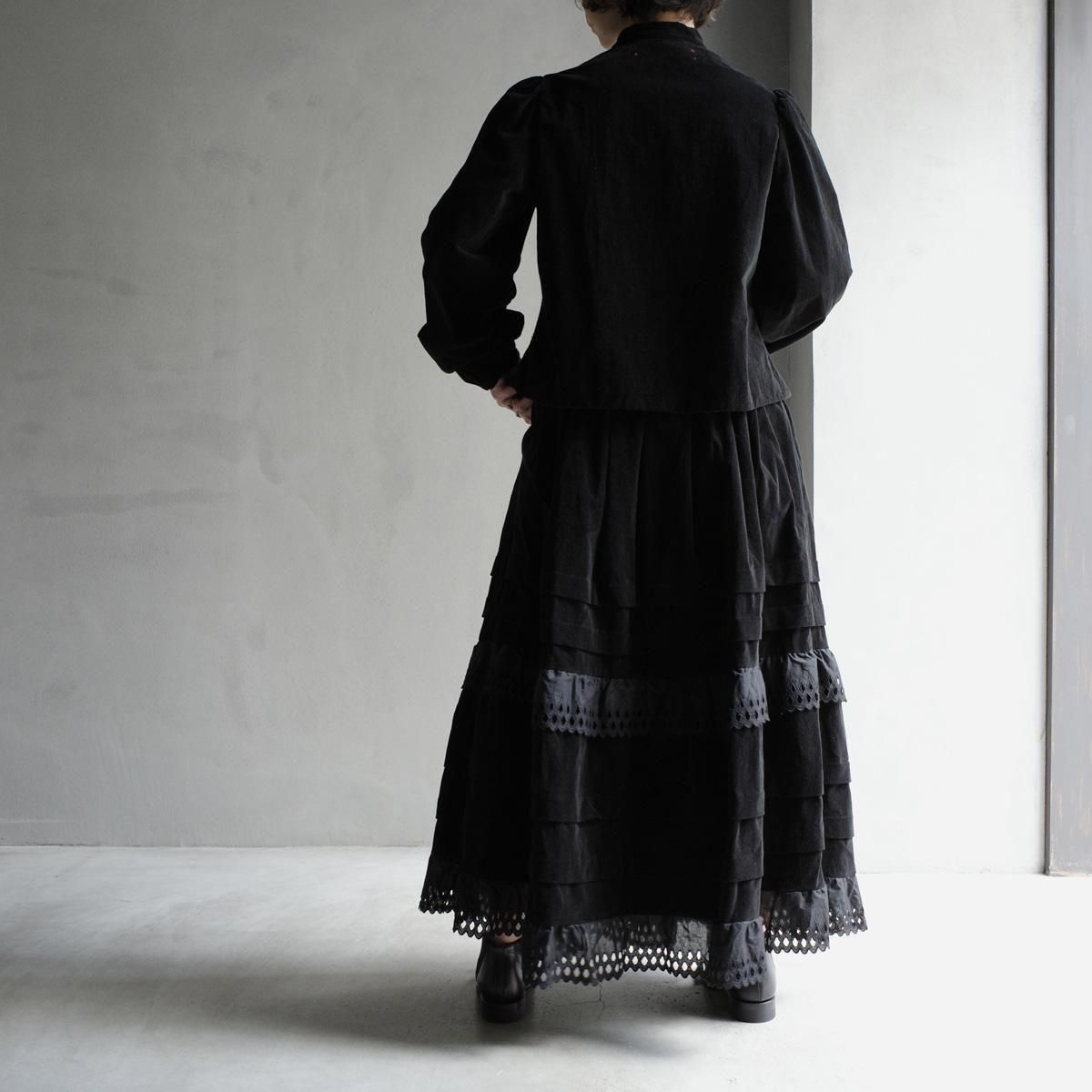 <img class='new_mark_img1' src='https://img.shop-pro.jp/img/new/icons13.gif' style='border:none;display:inline;margin:0px;padding:0px;width:auto;' />HALLELUJAH 7, Jupe Edouardienneʥϥ ɥǥ ȡBlack