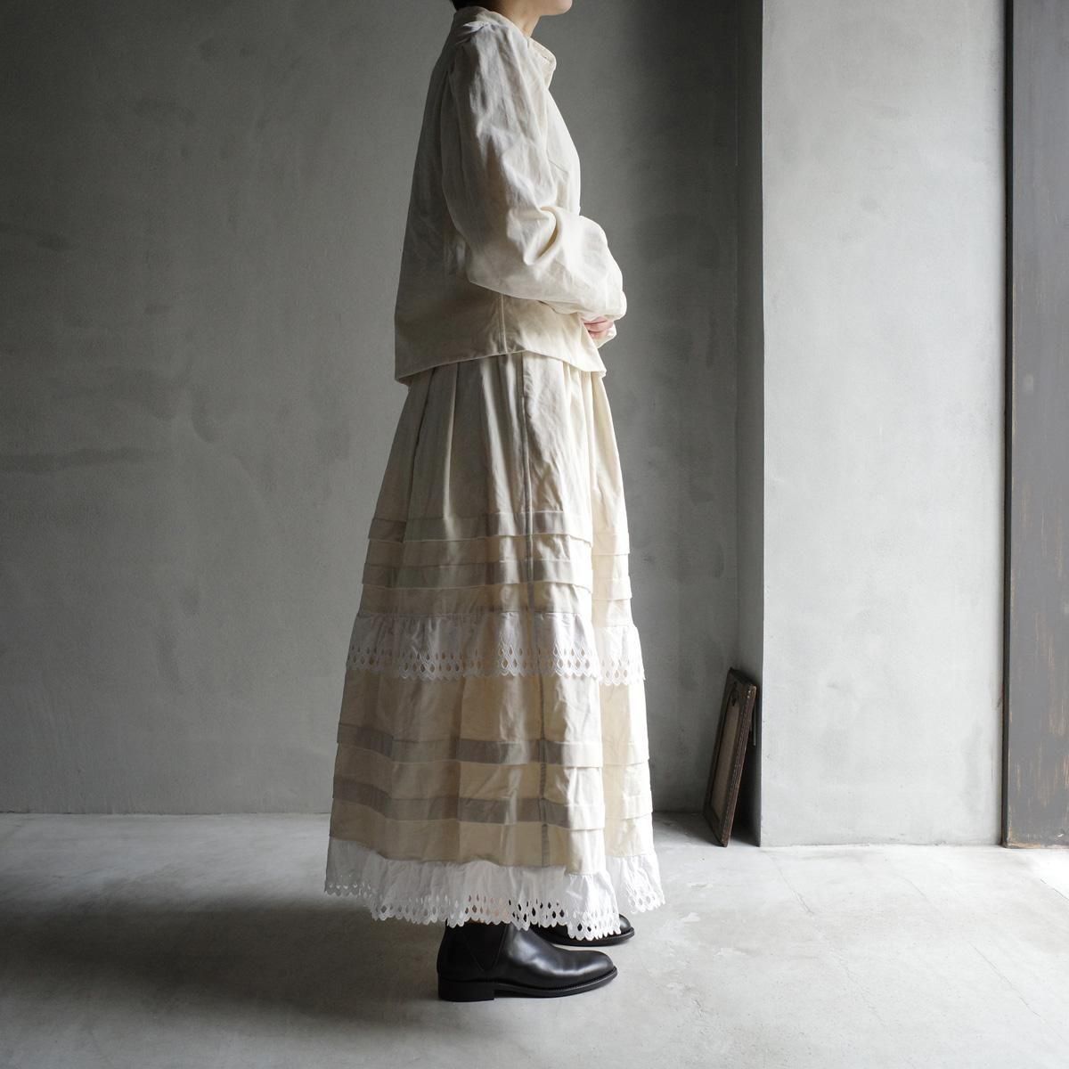 <img class='new_mark_img1' src='https://img.shop-pro.jp/img/new/icons13.gif' style='border:none;display:inline;margin:0px;padding:0px;width:auto;' />HALLELUJAH 7, Jupe Edouardienneʥϥ ɥǥ ȡOff White