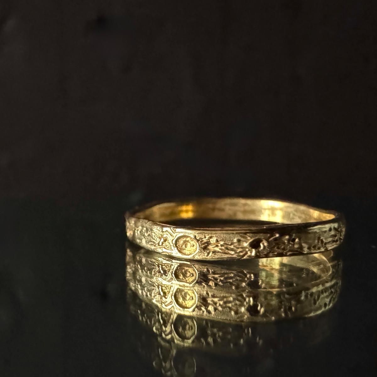 <img class='new_mark_img1' src='https://img.shop-pro.jp/img/new/icons13.gif' style='border:none;display:inline;margin:0px;padding:0px;width:auto;' />momocreatura Moon Crater Ring Goldʥ⥯ꥢ 졼  ɡ