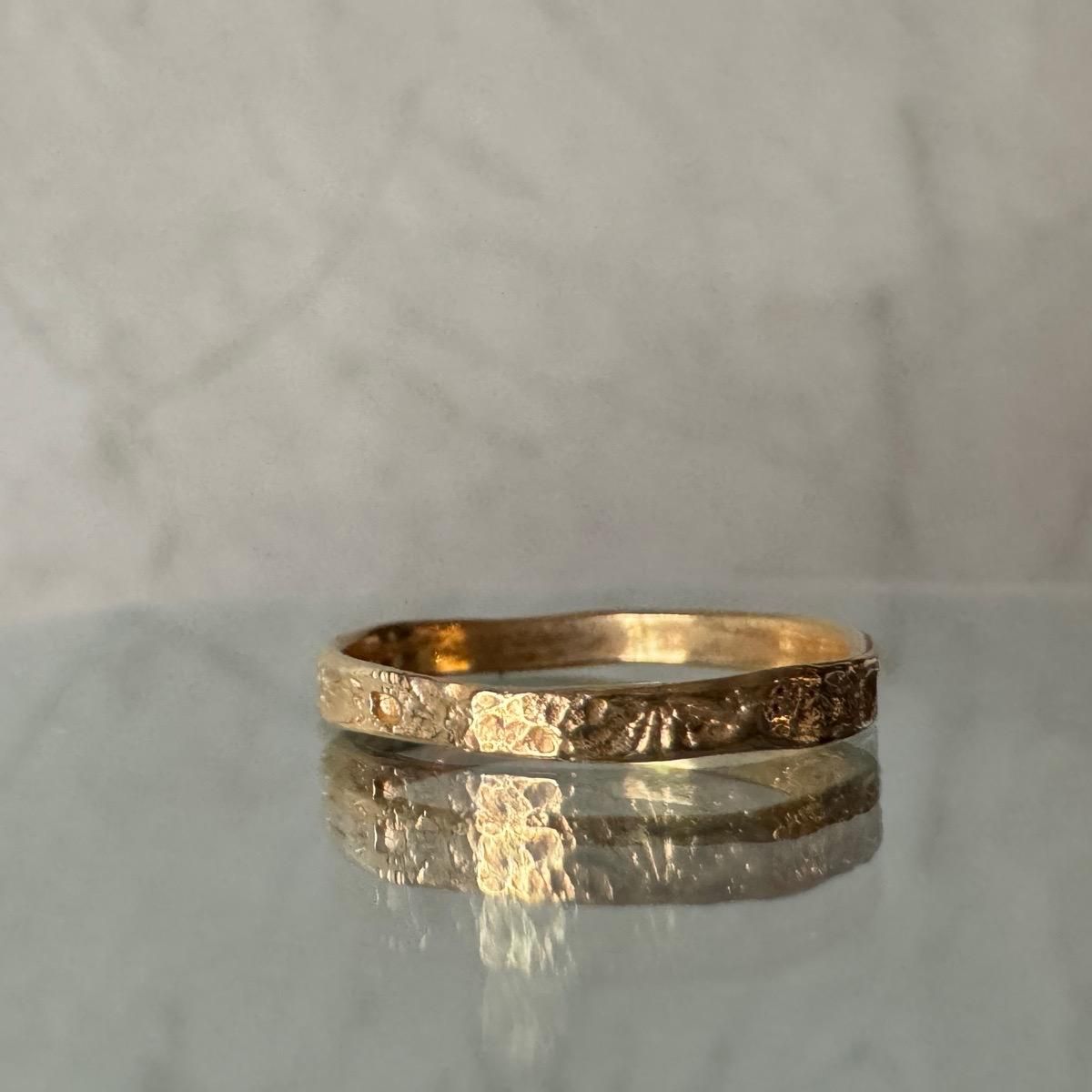 <img class='new_mark_img1' src='https://img.shop-pro.jp/img/new/icons13.gif' style='border:none;display:inline;margin:0px;padding:0px;width:auto;' />momocreatura Moon Crater Ring Goldʥ⥯ꥢ 졼  ɡ