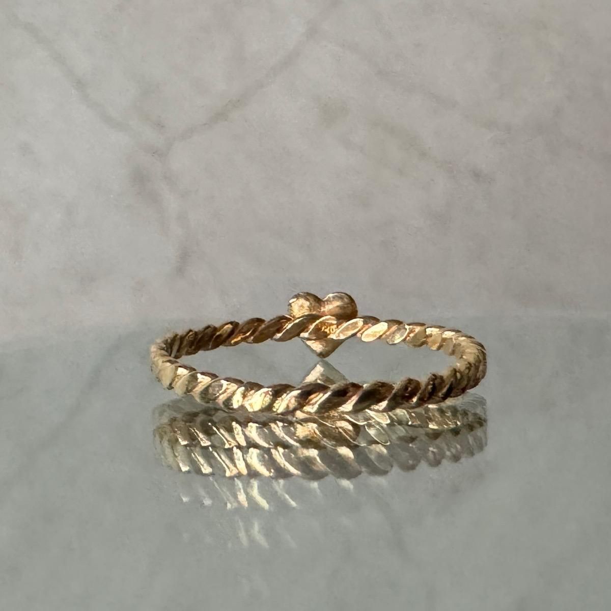 <img class='new_mark_img1' src='https://img.shop-pro.jp/img/new/icons13.gif' style='border:none;display:inline;margin:0px;padding:0px;width:auto;' />momocreatura Heart Ring Gold  Rubyʥ⥯ꥢ ϡ  ɡߥӡ