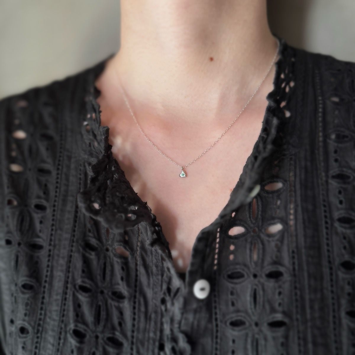momocreatura Tiny Heart Necklace Silver × Emerald（モモクリア