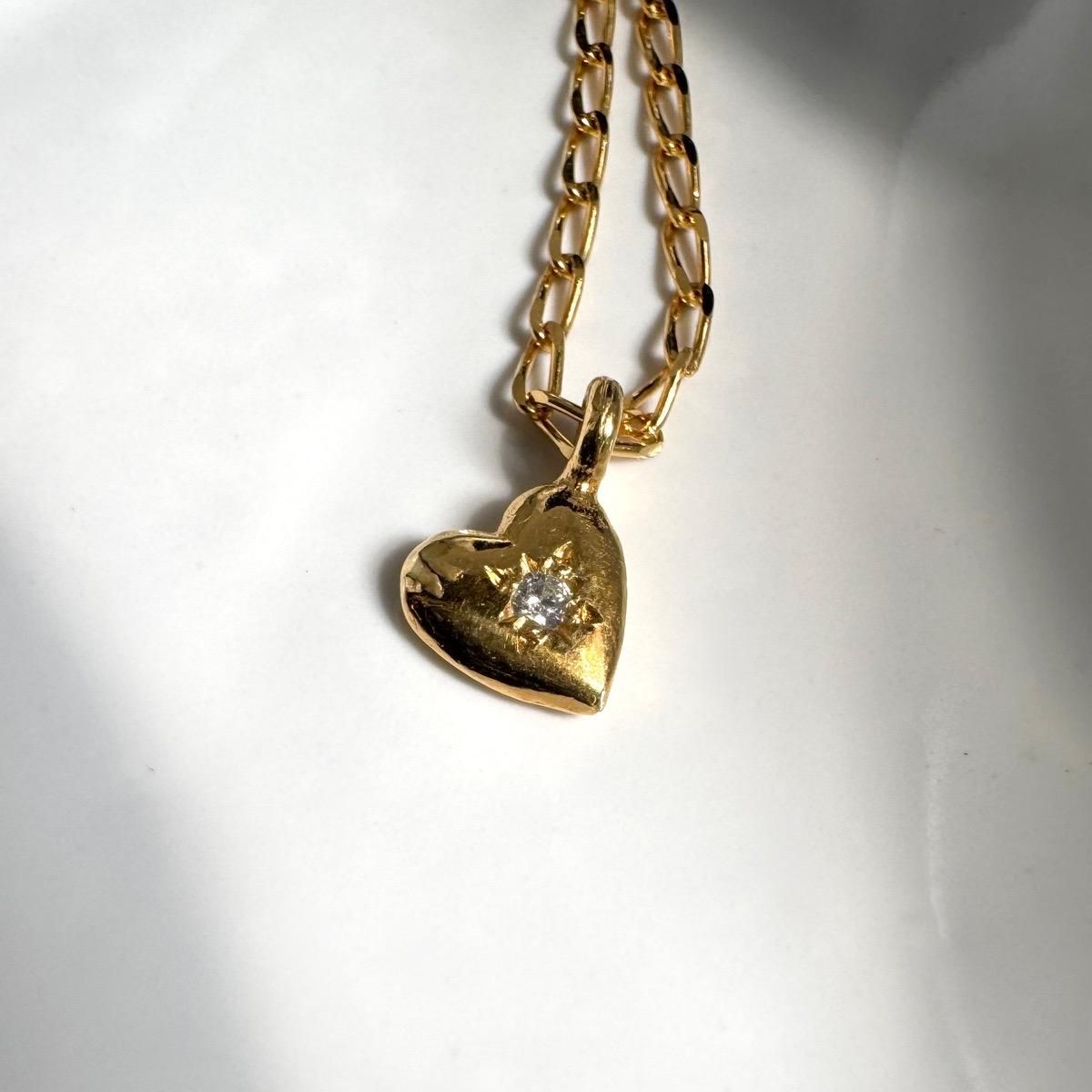 <img class='new_mark_img1' src='https://img.shop-pro.jp/img/new/icons13.gif' style='border:none;display:inline;margin:0px;padding:0px;width:auto;' />momocreatura Tiny Heart Necklace Gold  Diamondʥ⥯ꥢ ϡ ͥå쥹 ɡߥ 