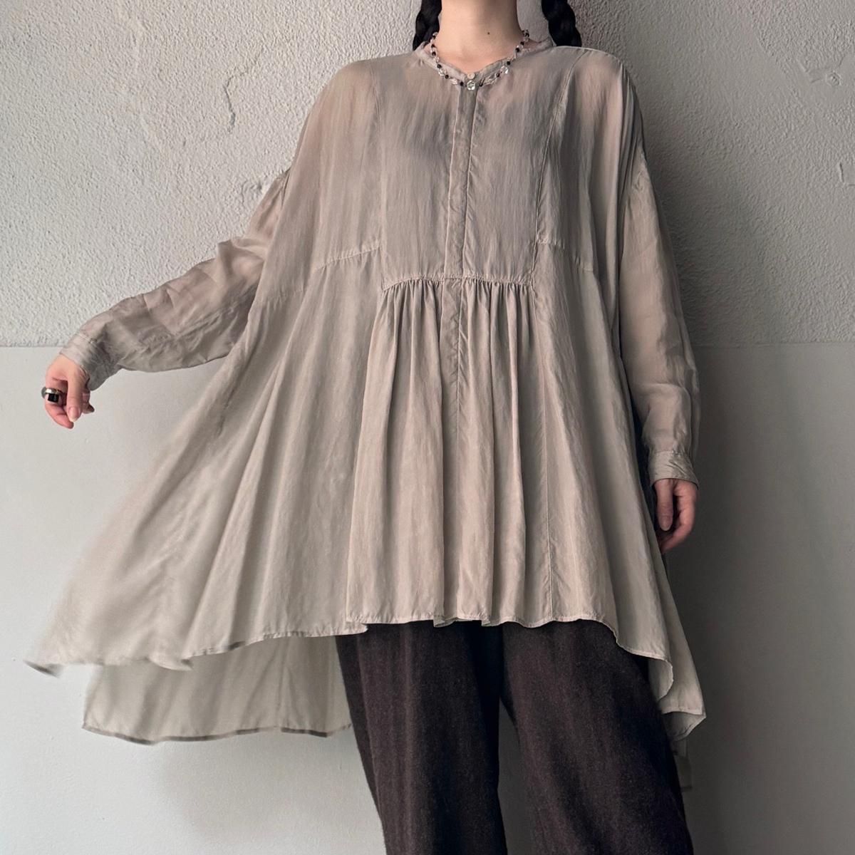 <img class='new_mark_img1' src='https://img.shop-pro.jp/img/new/icons13.gif' style='border:none;display:inline;margin:0px;padding:0px;width:auto;' />suzuki takayuki broad blouseʥ業 ֥ɥ֥饦Beige