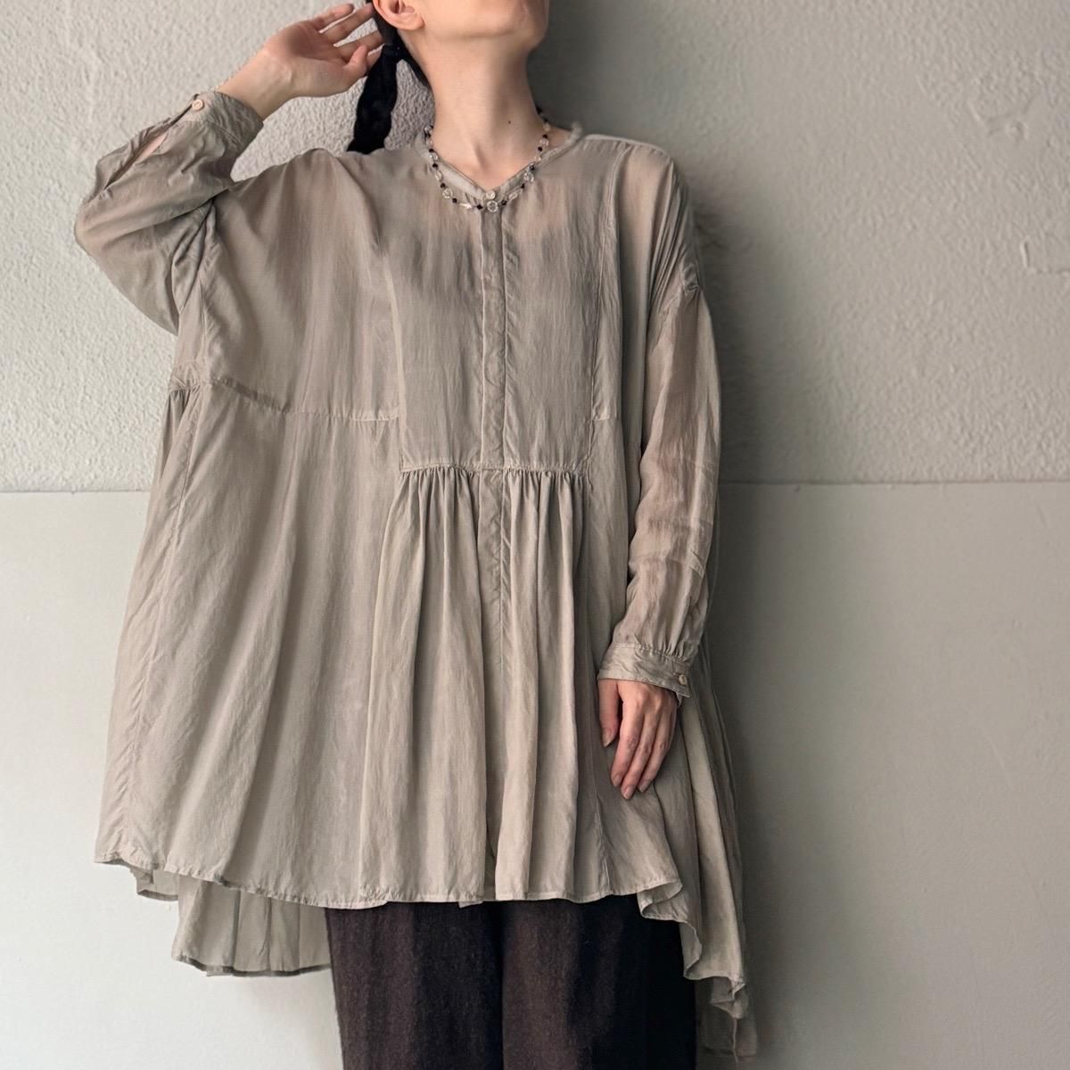 <img class='new_mark_img1' src='https://img.shop-pro.jp/img/new/icons13.gif' style='border:none;display:inline;margin:0px;padding:0px;width:auto;' />suzuki takayuki broad blouseʥ業 ֥ɥ֥饦Fallen leaf
