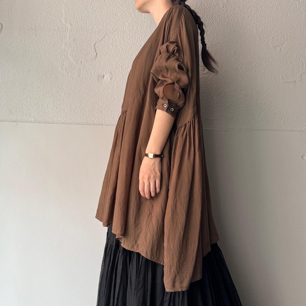 <img class='new_mark_img1' src='https://img.shop-pro.jp/img/new/icons13.gif' style='border:none;display:inline;margin:0px;padding:0px;width:auto;' />suzuki takayuki broad blouseʥ業 ֥ɥ֥饦Fallen leaf