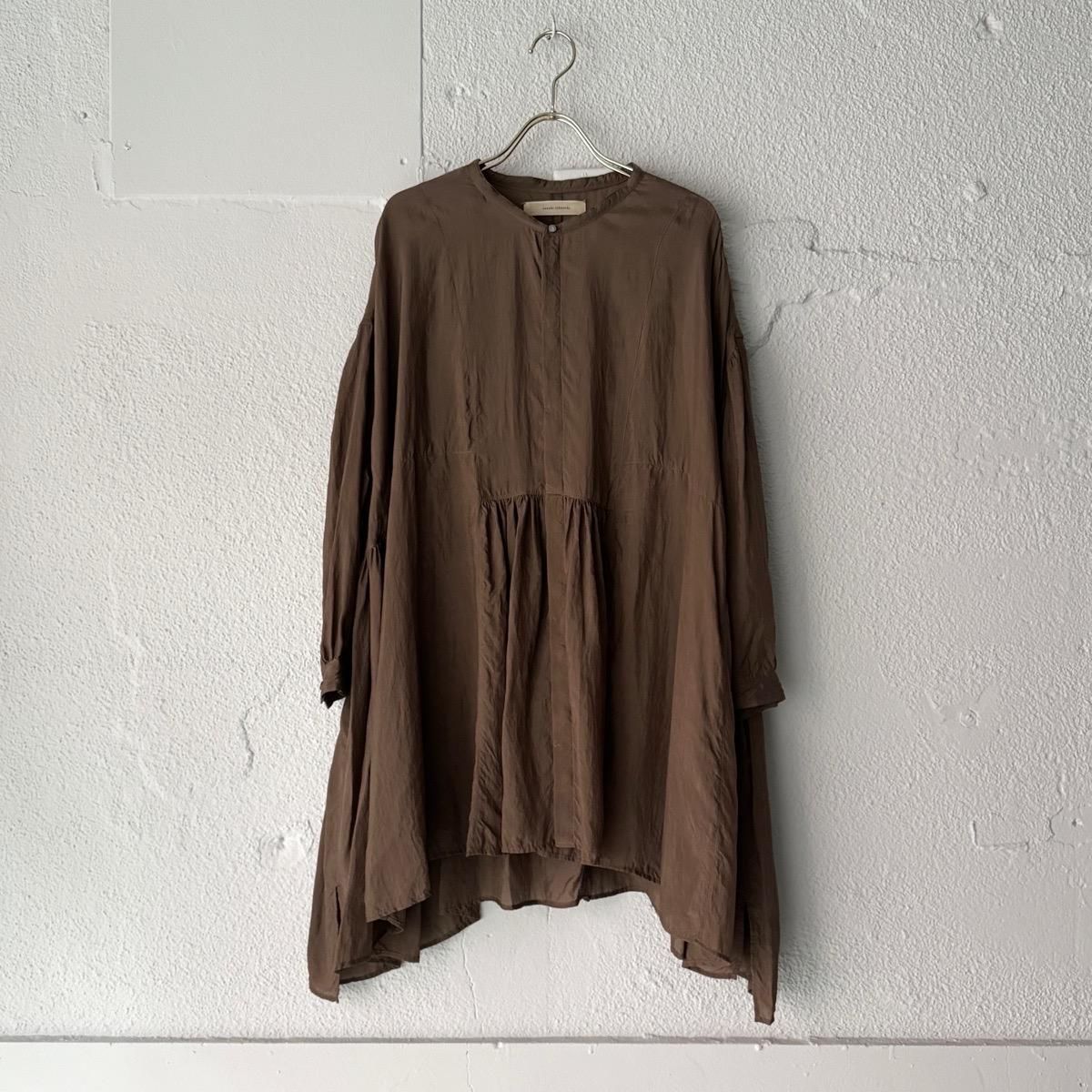 <img class='new_mark_img1' src='https://img.shop-pro.jp/img/new/icons13.gif' style='border:none;display:inline;margin:0px;padding:0px;width:auto;' />suzuki takayuki broad blouseʥ業 ֥ɥ֥饦Fallen leaf