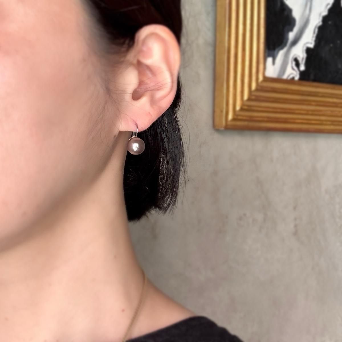 <img class='new_mark_img1' src='https://img.shop-pro.jp/img/new/icons13.gif' style='border:none;display:inline;margin:0px;padding:0px;width:auto;' />1940ǯ 륤졼 饹ѡ ԥ ֥饦ѡץFrench Louis Rousselet Glass Pearl Earrings