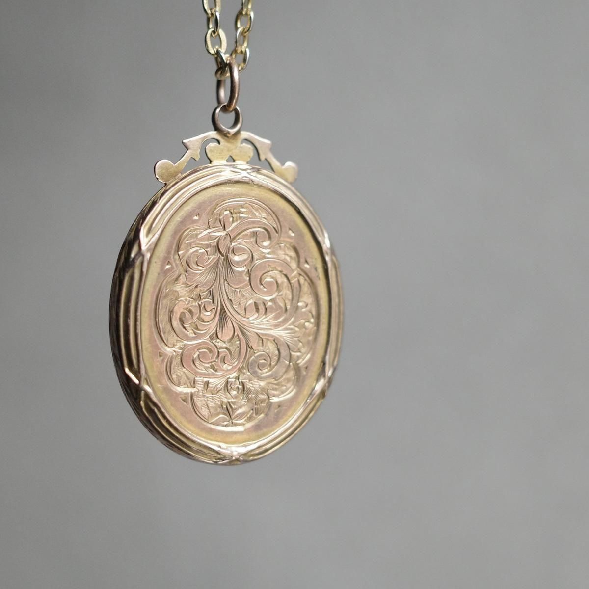 <img class='new_mark_img1' src='https://img.shop-pro.jp/img/new/icons13.gif' style='border:none;display:inline;margin:0px;padding:0px;width:auto;' />ȥꥢ ᥿ å ڥ ͥå쥹Victorian Metal Locket Pendant Necklace