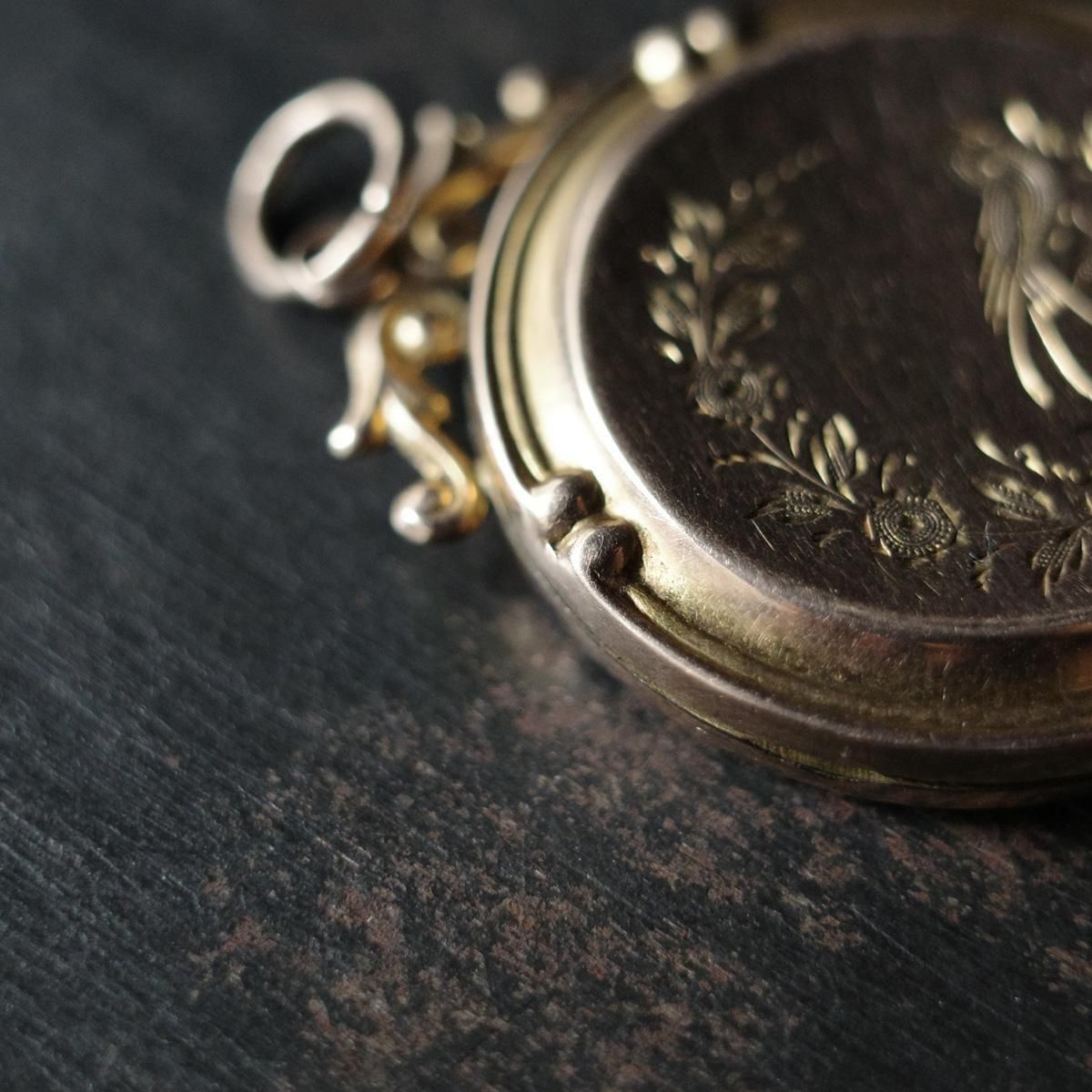 <img class='new_mark_img1' src='https://img.shop-pro.jp/img/new/icons13.gif' style='border:none;display:inline;margin:0px;padding:0px;width:auto;' />ȥꥢ 9 å ڥȥȥåסVictorian 9K Locket Pendant Top