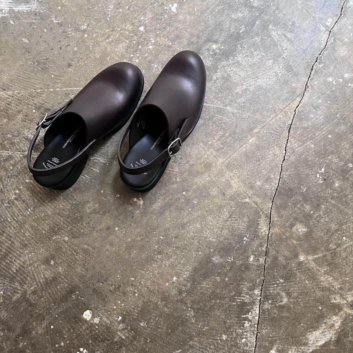 <img class='new_mark_img1' src='https://img.shop-pro.jp/img/new/icons13.gif' style='border:none;display:inline;margin:0px;padding:0px;width:auto;' />BEAUTIFUL SHOES Single Belt Clogsʥӥ塼ƥե륷塼 󥰥٥ åBrown