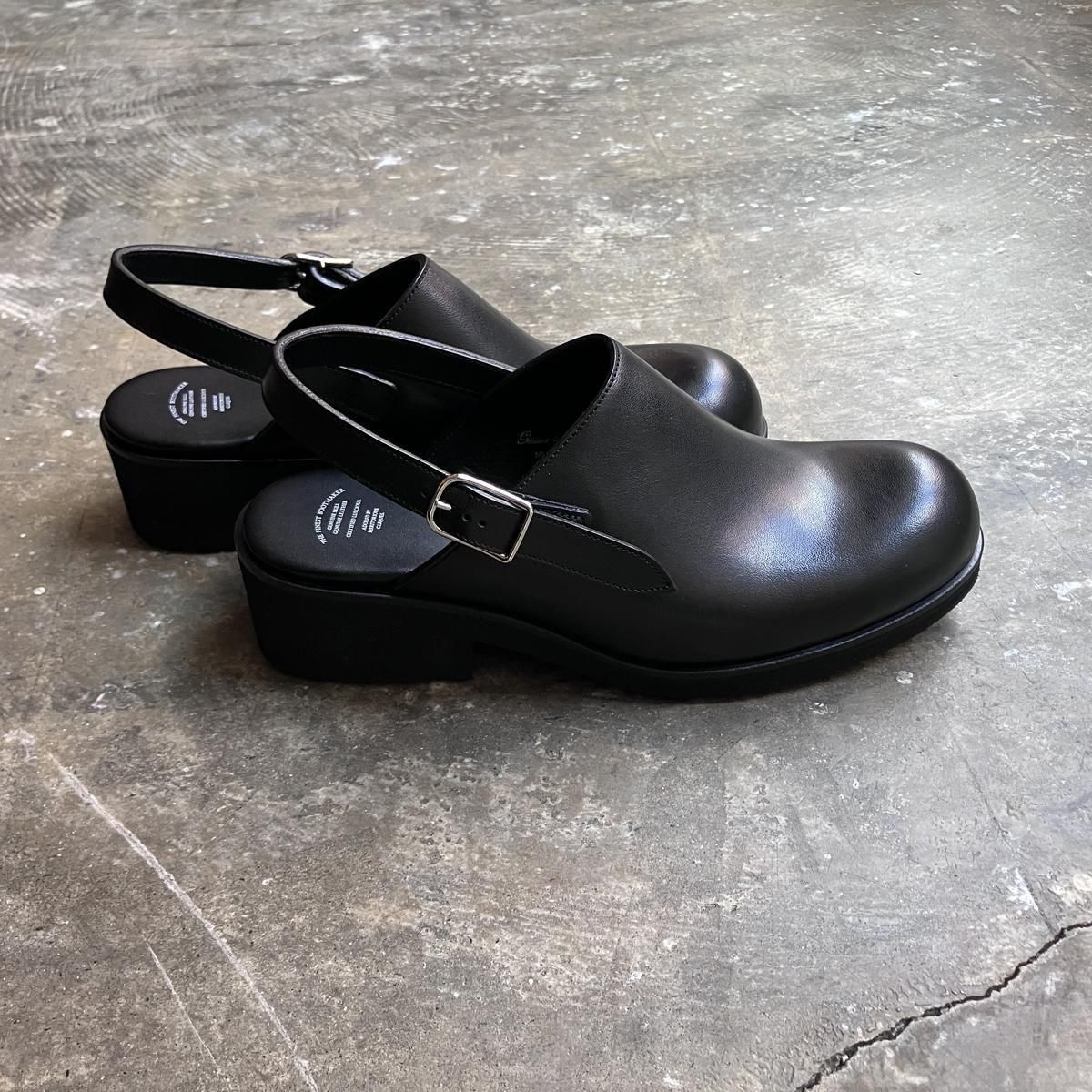 <img class='new_mark_img1' src='https://img.shop-pro.jp/img/new/icons56.gif' style='border:none;display:inline;margin:0px;padding:0px;width:auto;' />BEAUTIFUL SHOES Single Belt Clogsʥӥ塼ƥե륷塼 󥰥٥ åBlack