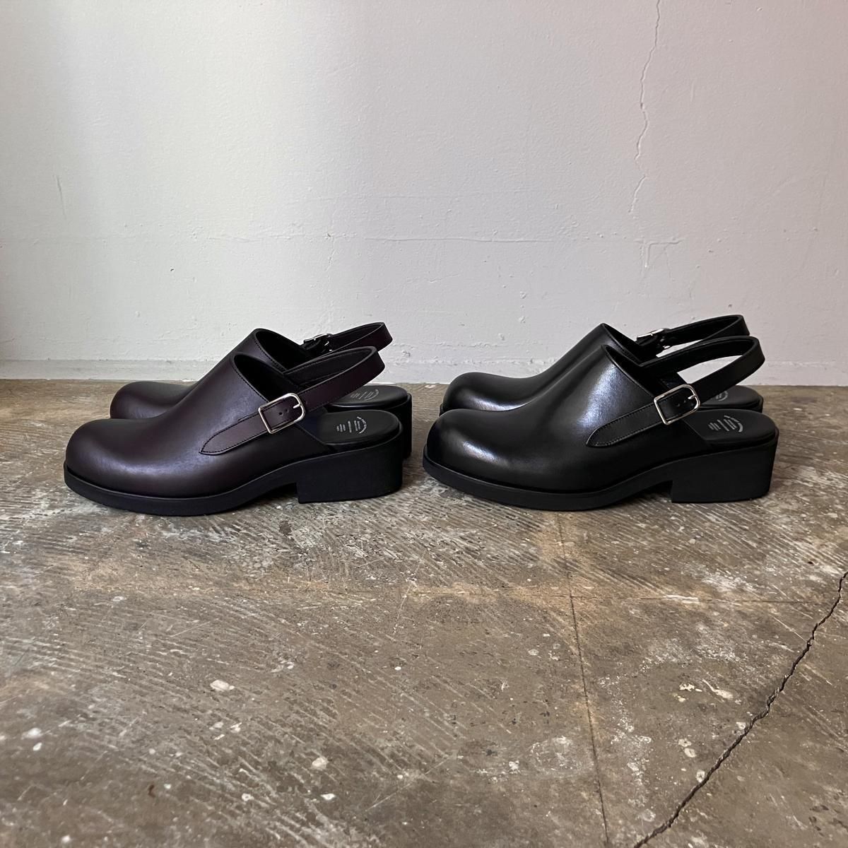 <img class='new_mark_img1' src='https://img.shop-pro.jp/img/new/icons56.gif' style='border:none;display:inline;margin:0px;padding:0px;width:auto;' />BEAUTIFUL SHOES Single Belt Clogsʥӥ塼ƥե륷塼 󥰥٥ åBlack