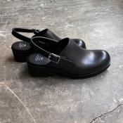 <img class='new_mark_img1' src='https://img.shop-pro.jp/img/new/icons56.gif' style='border:none;display:inline;margin:0px;padding:0px;width:auto;' />BEAUTIFUL SHOES Single Belt Clogsʥӥ塼ƥե륷塼 󥰥٥ åBlack