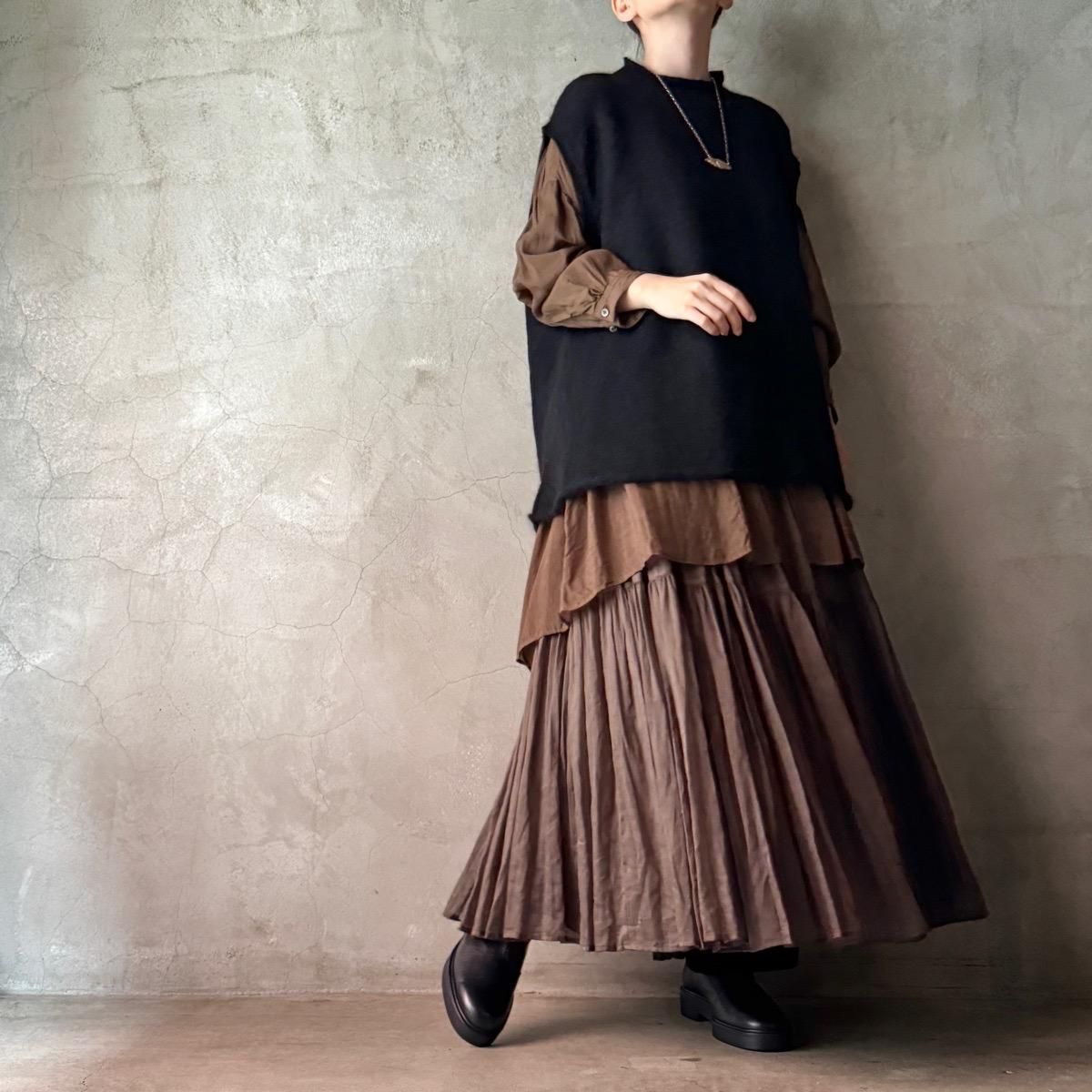 <img class='new_mark_img1' src='https://img.shop-pro.jp/img/new/icons13.gif' style='border:none;display:inline;margin:0px;padding:0px;width:auto;' />suzuki takayuki fulling knitted vestʥ業 ե ˥åƥɥ٥ȡblack
