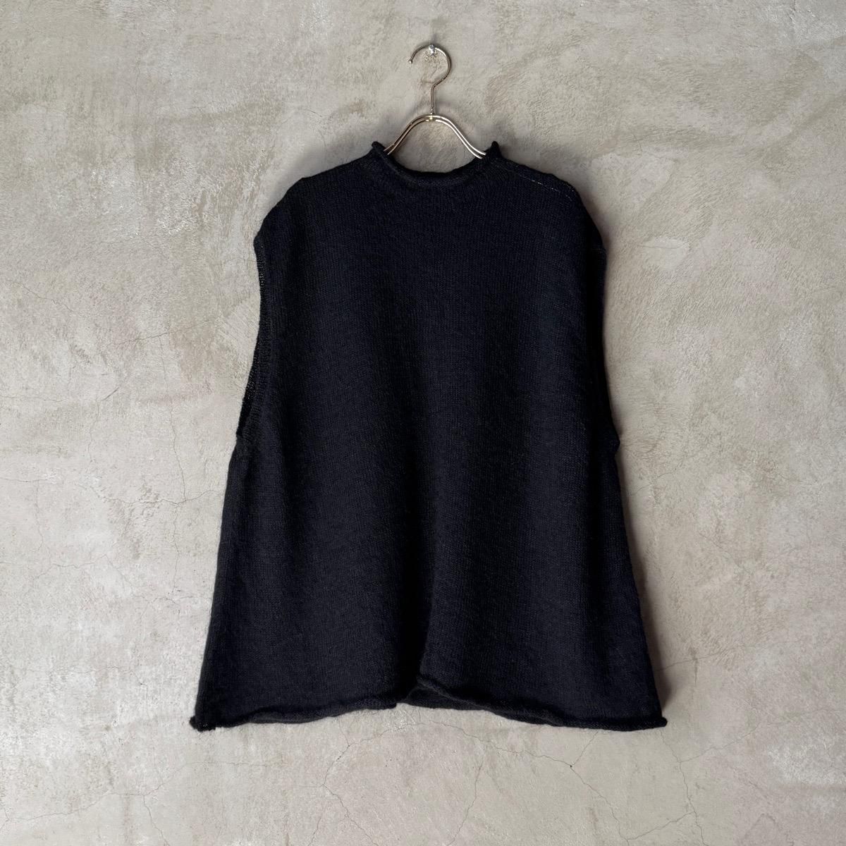 <img class='new_mark_img1' src='https://img.shop-pro.jp/img/new/icons13.gif' style='border:none;display:inline;margin:0px;padding:0px;width:auto;' />suzuki takayuki fulling knitted vestʥ業 ե ˥åƥɥ٥ȡblack