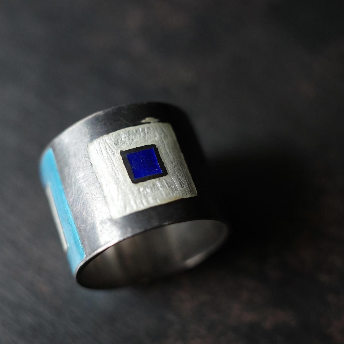 <img class='new_mark_img1' src='https://img.shop-pro.jp/img/new/icons13.gif' style='border:none;display:inline;margin:0px;padding:0px;width:auto;' />С ֥롼 ʥ 󥰡Vintage Silver Blue Enamel Ring