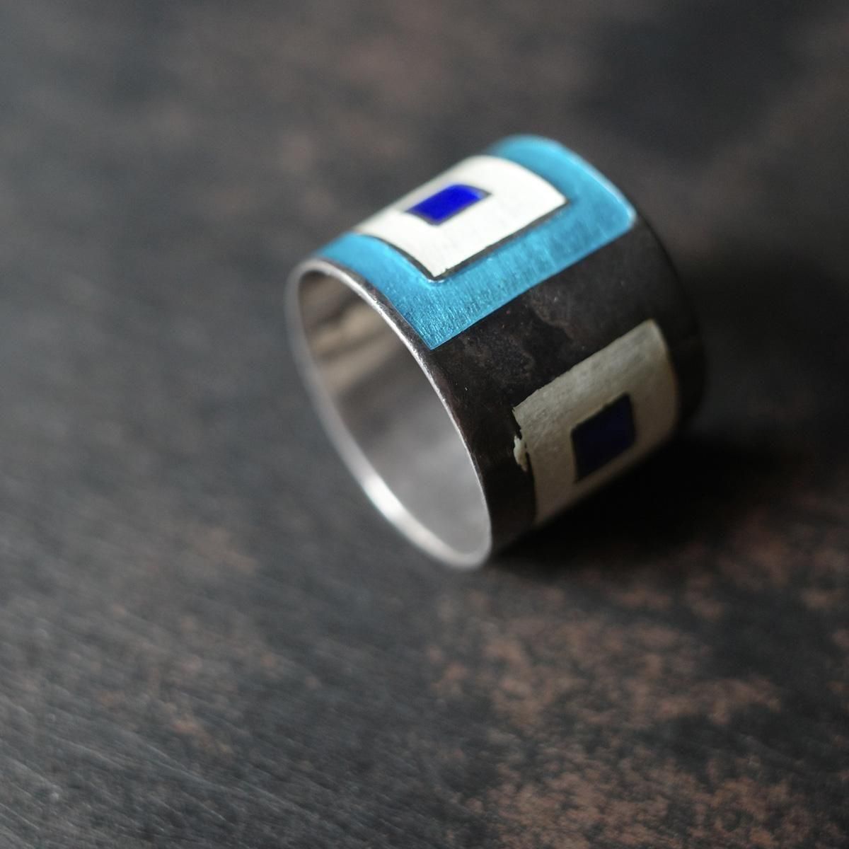 <img class='new_mark_img1' src='https://img.shop-pro.jp/img/new/icons13.gif' style='border:none;display:inline;margin:0px;padding:0px;width:auto;' />С ֥롼 ʥ 󥰡Vintage Silver Blue Enamel Ring