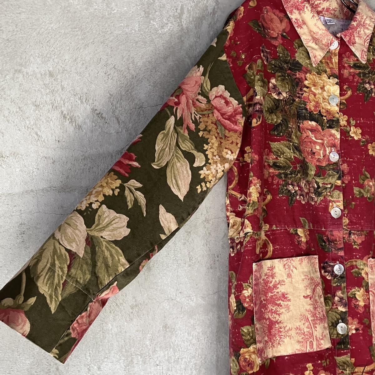 <img class='new_mark_img1' src='https://img.shop-pro.jp/img/new/icons13.gif' style='border:none;display:inline;margin:0px;padding:0px;width:auto;' />U.S. ơ  ץ åȥ󥭥Х 㥱åȡVintage Floral Print Jacket