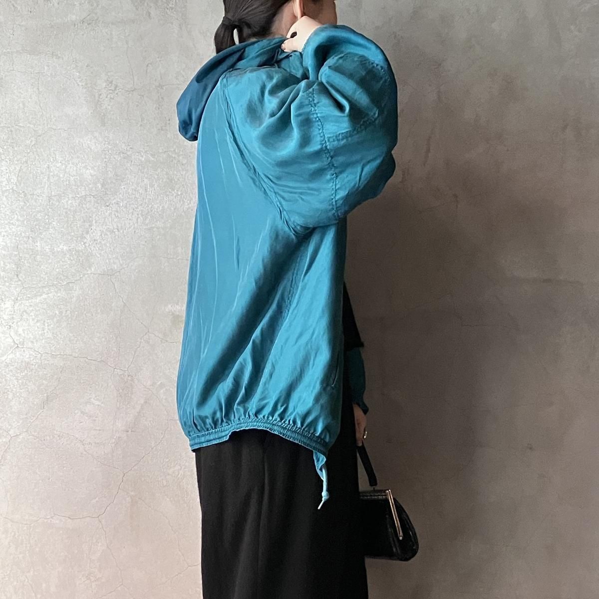 <img class='new_mark_img1' src='https://img.shop-pro.jp/img/new/icons13.gif' style='border:none;display:inline;margin:0px;padding:0px;width:auto;' />ơ 륯 աǥ 饰 ֥륾Vintage Silk Hooded Blouson