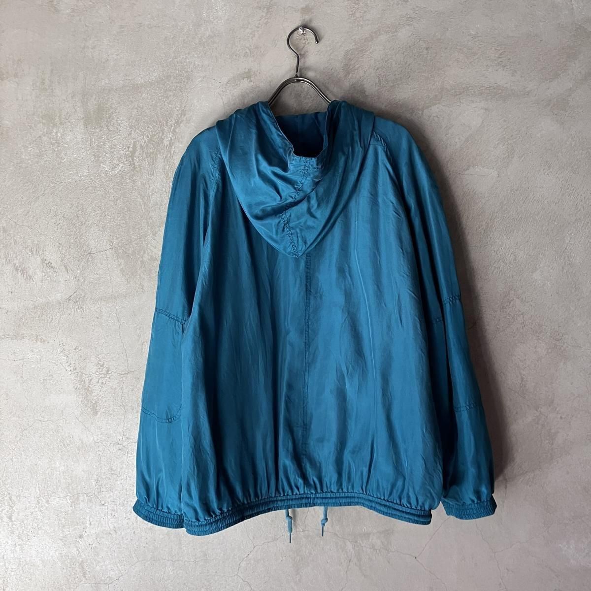 <img class='new_mark_img1' src='https://img.shop-pro.jp/img/new/icons13.gif' style='border:none;display:inline;margin:0px;padding:0px;width:auto;' />ơ 륯 աǥ 饰 ֥륾Vintage Silk Hooded Blouson