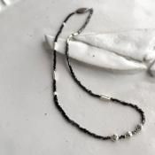 <img class='new_mark_img1' src='https://img.shop-pro.jp/img/new/icons13.gif' style='border:none;display:inline;margin:0px;padding:0px;width:auto;' />【オリジナルジュエリー / PIANOQUE】 アンティークビーズとパールのネックレス  / 1連 S-2