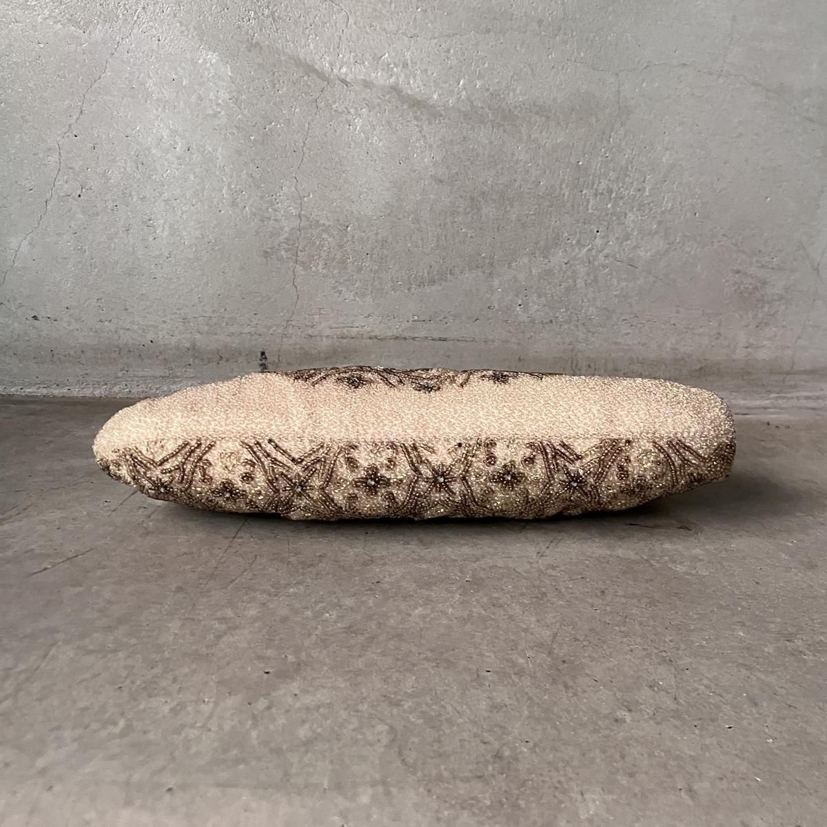 <img class='new_mark_img1' src='https://img.shop-pro.jp/img/new/icons13.gif' style='border:none;display:inline;margin:0px;padding:0px;width:auto;' />ơ ɩ ɥ١ ӡХåVintage Gold Beige Beads Bag