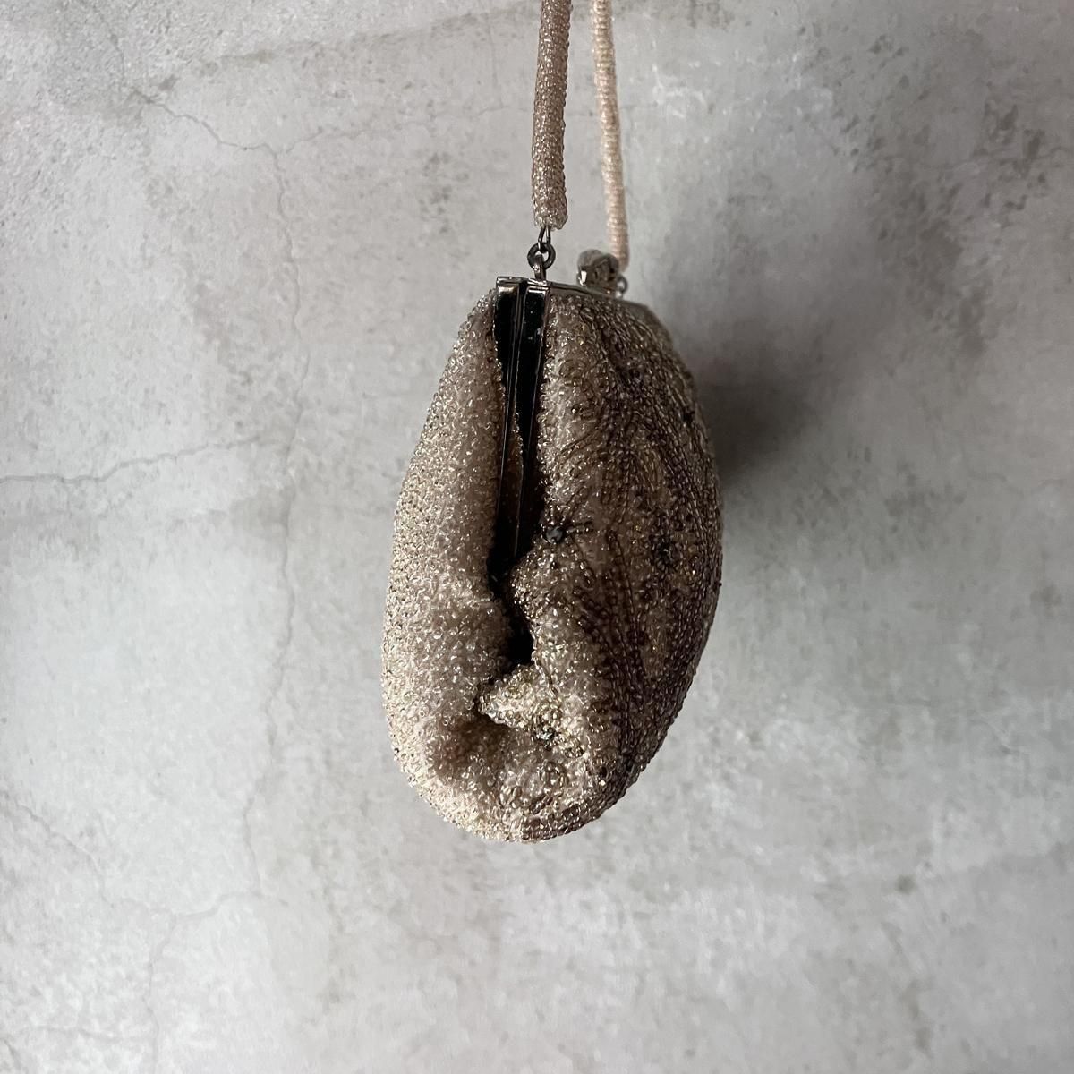 <img class='new_mark_img1' src='https://img.shop-pro.jp/img/new/icons13.gif' style='border:none;display:inline;margin:0px;padding:0px;width:auto;' />ơ ɩ ɥ١ ӡХåVintage Gold Beige Beads Bag