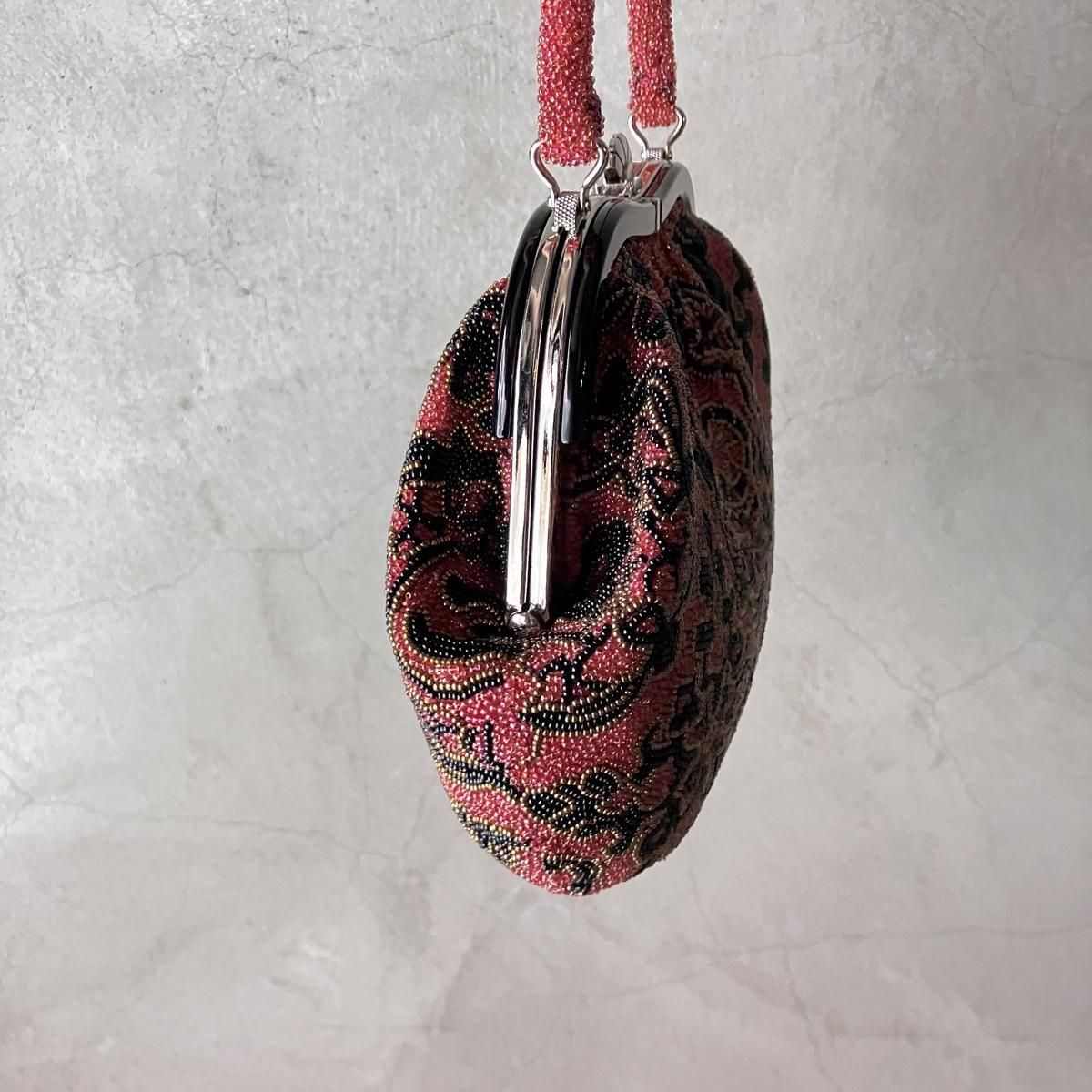 <img class='new_mark_img1' src='https://img.shop-pro.jp/img/new/icons13.gif' style='border:none;display:inline;margin:0px;padding:0px;width:auto;' />ơ ɩ ӡХåVintage Beads Bag