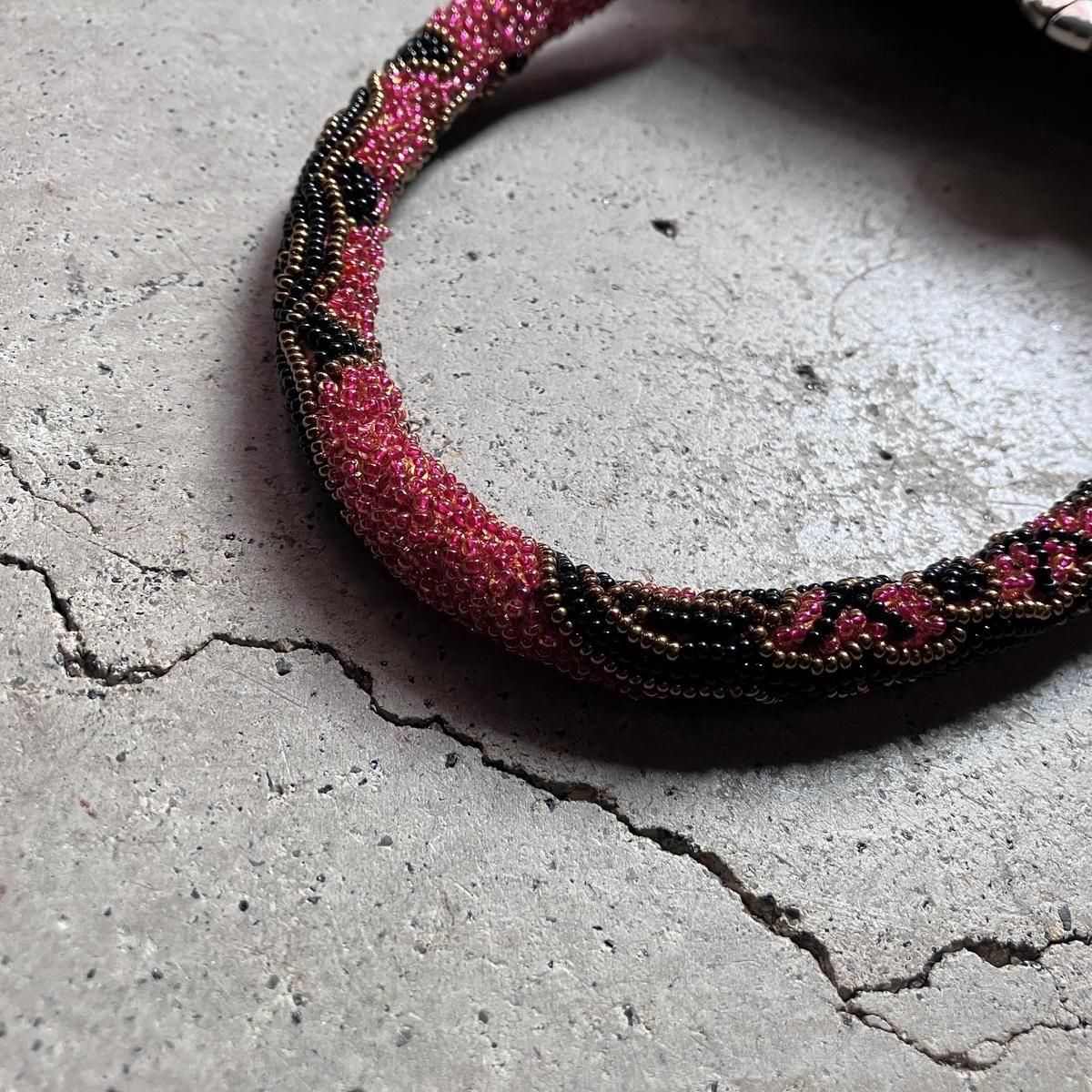 <img class='new_mark_img1' src='https://img.shop-pro.jp/img/new/icons13.gif' style='border:none;display:inline;margin:0px;padding:0px;width:auto;' />ơ ɩ ӡХåVintage Beads Bag