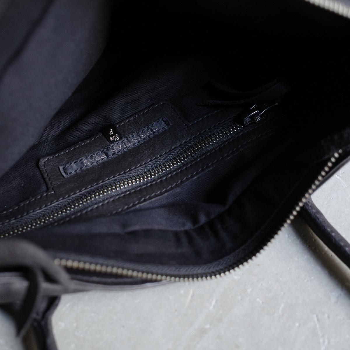 <img class='new_mark_img1' src='https://img.shop-pro.jp/img/new/icons13.gif' style='border:none;display:inline;margin:0px;padding:0px;width:auto;' />CHRISTIAN PEAU 06471 CPʥꥹ ݡ Хå BLACK