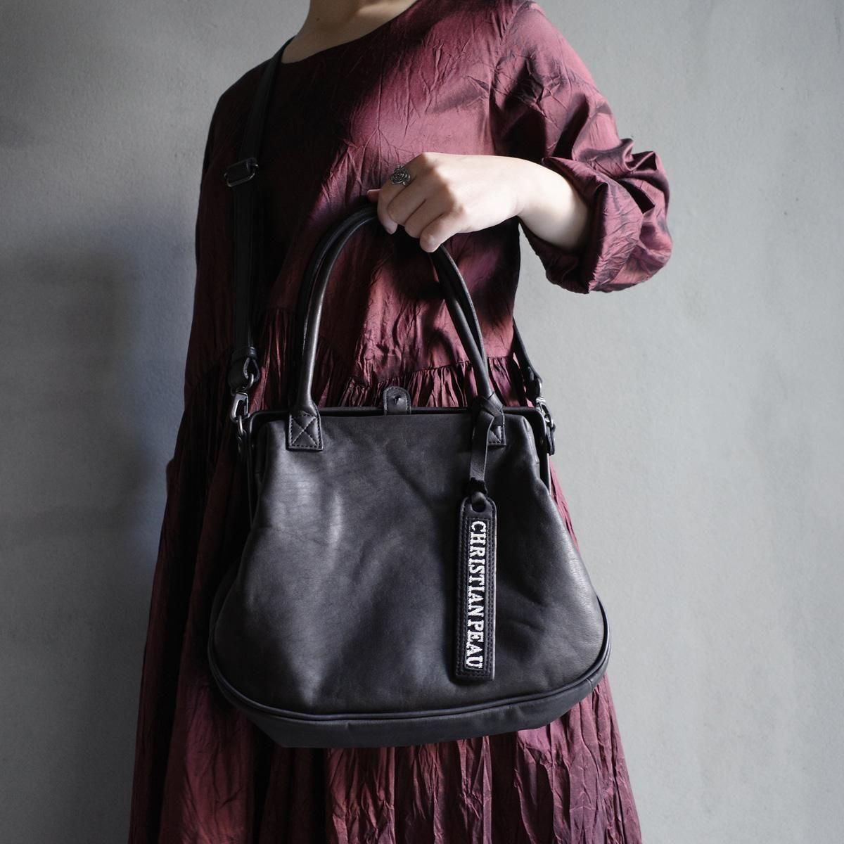 <img class='new_mark_img1' src='https://img.shop-pro.jp/img/new/icons13.gif' style='border:none;display:inline;margin:0px;padding:0px;width:auto;' />CHRISTIAN PEAU 06451-2 CPʥꥹ ݡ Хå BLACK