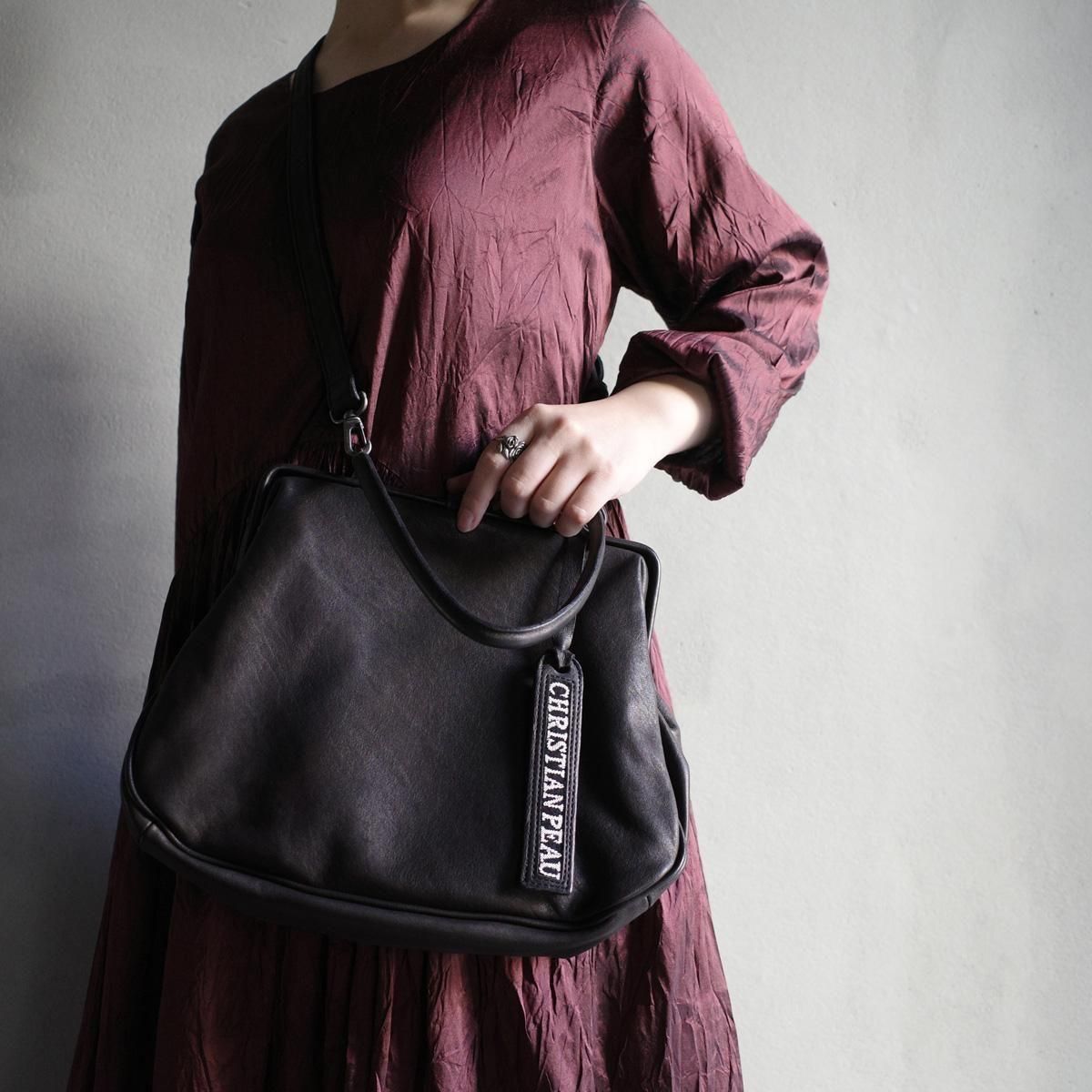 <img class='new_mark_img1' src='https://img.shop-pro.jp/img/new/icons13.gif' style='border:none;display:inline;margin:0px;padding:0px;width:auto;' />CHRISTIAN PEAU 06444-2 CP 2WAYʥꥹ ݡ Хå BLACK