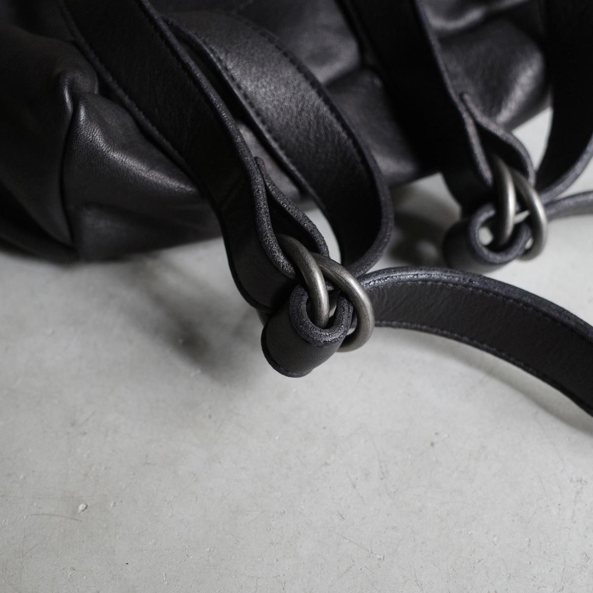 <img class='new_mark_img1' src='https://img.shop-pro.jp/img/new/icons13.gif' style='border:none;display:inline;margin:0px;padding:0px;width:auto;' />CHRISTIAN PEAU  CP 06352 GM ʥꥹ ݡ Хå BLACK