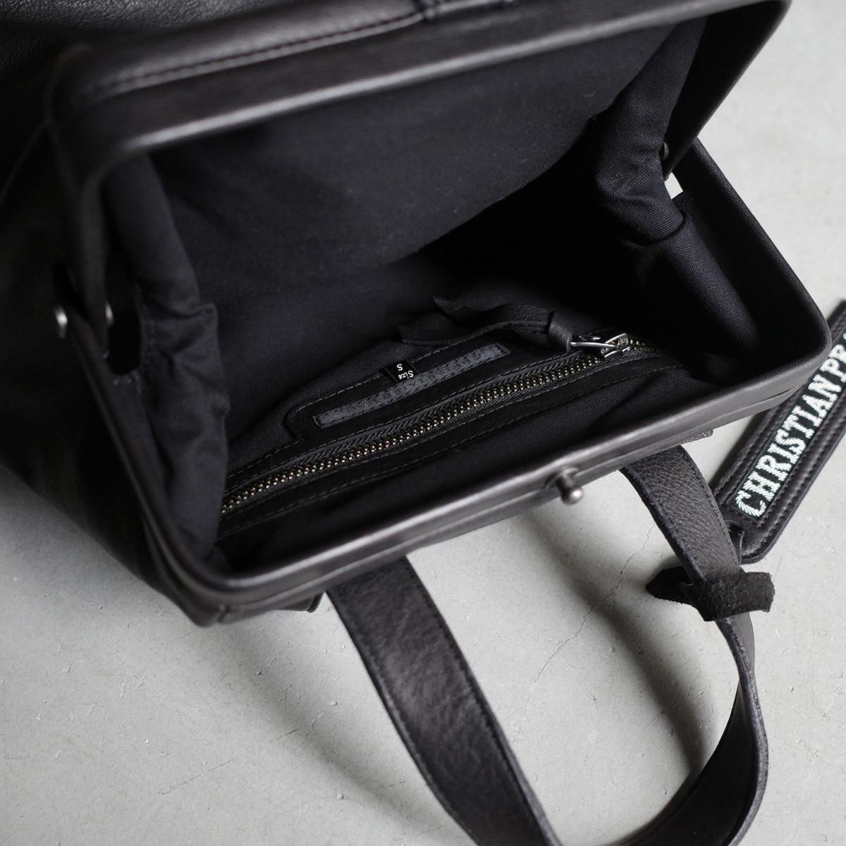 <img class='new_mark_img1' src='https://img.shop-pro.jp/img/new/icons13.gif' style='border:none;display:inline;margin:0px;padding:0px;width:auto;' />CHRISTIAN PEAU  CP 06352 GM ʥꥹ ݡ Хå BLACK