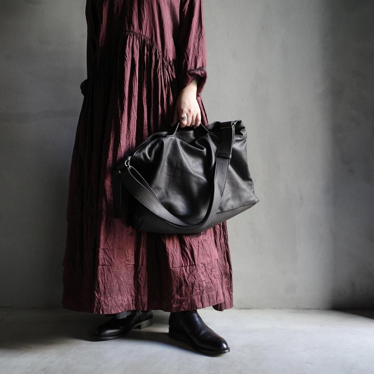 <img class='new_mark_img1' src='https://img.shop-pro.jp/img/new/icons13.gif' style='border:none;display:inline;margin:0px;padding:0px;width:auto;' />CHRISTIAN PEAU 06446-3 CP ʥꥹ ݡ Хå BLACK