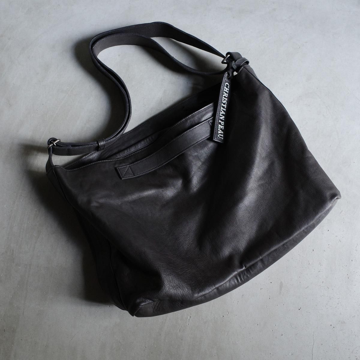 <img class='new_mark_img1' src='https://img.shop-pro.jp/img/new/icons13.gif' style='border:none;display:inline;margin:0px;padding:0px;width:auto;' />CHRISTIAN PEAU 06446-3 CP ʥꥹ ݡ Хå BLACK