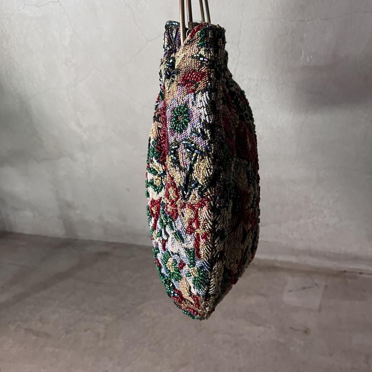 <img class='new_mark_img1' src='https://img.shop-pro.jp/img/new/icons13.gif' style='border:none;display:inline;margin:0px;padding:0px;width:auto;' />ơ ֥󿥤 ӡɽХåVintage Gobelin Weave Beads Embroidery Bag