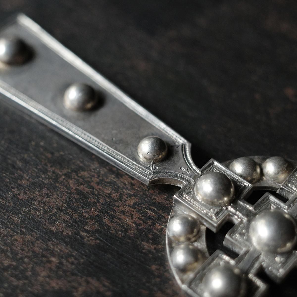 <img class='new_mark_img1' src='https://img.shop-pro.jp/img/new/icons13.gif' style='border:none;display:inline;margin:0px;padding:0px;width:auto;' />ȥꥢ С  ڥ ȥåסVictorian Silver Geometric Pendant Top