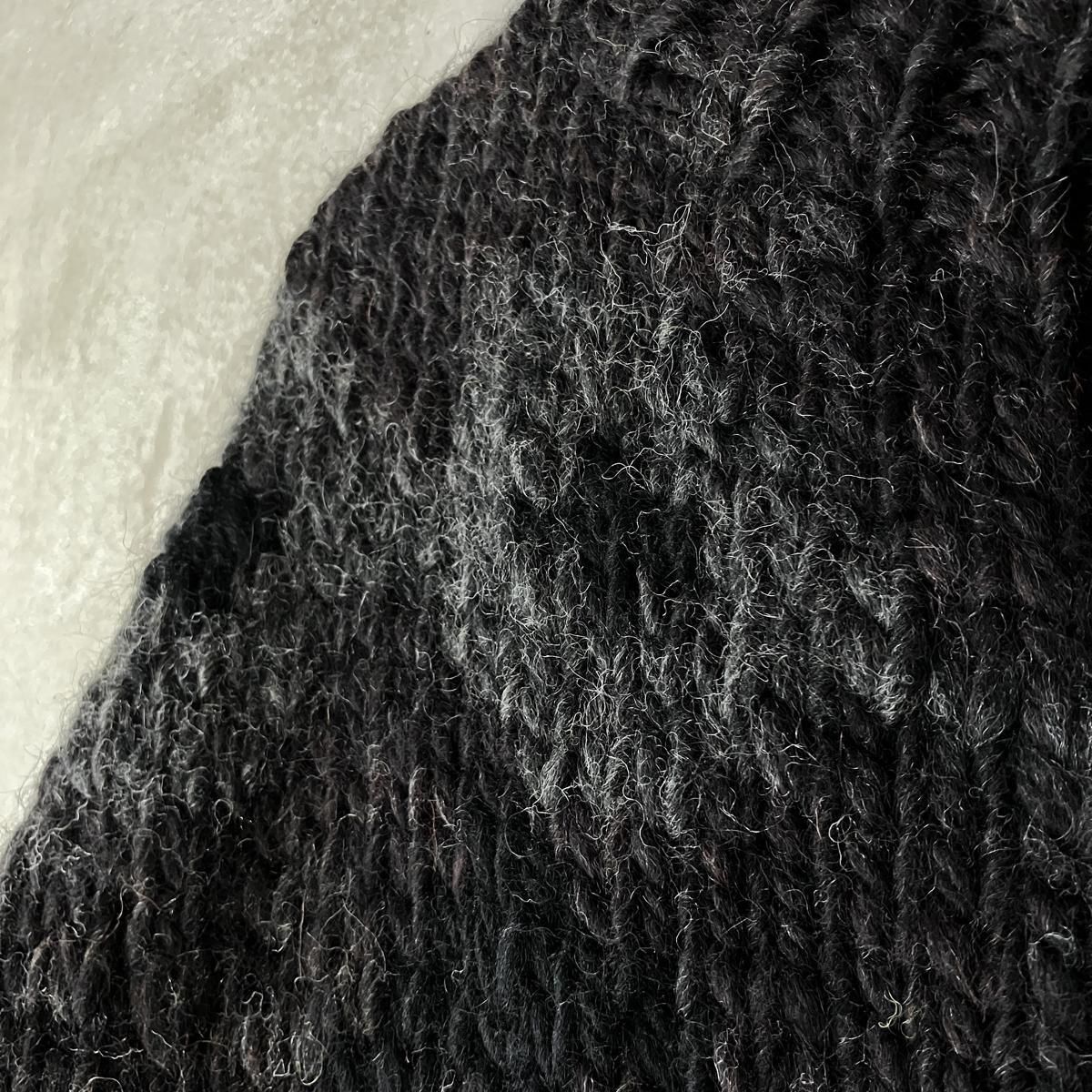 <img class='new_mark_img1' src='https://img.shop-pro.jp/img/new/icons13.gif' style='border:none;display:inline;margin:0px;padding:0px;width:auto;' />suzuki takayuki hand-knitted cardiganʥ業 ϥɥ˥åƥɥǥcharcoal brown