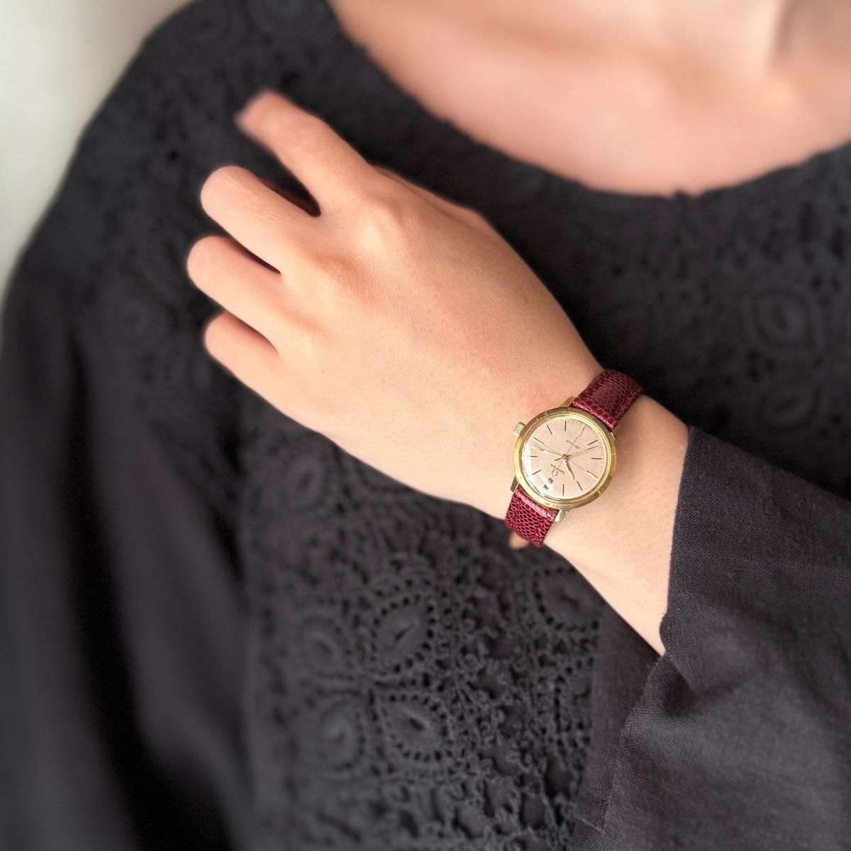 OMEGA DE VILLEʥᥬ ǥӥ˥饤 եåȥ٥